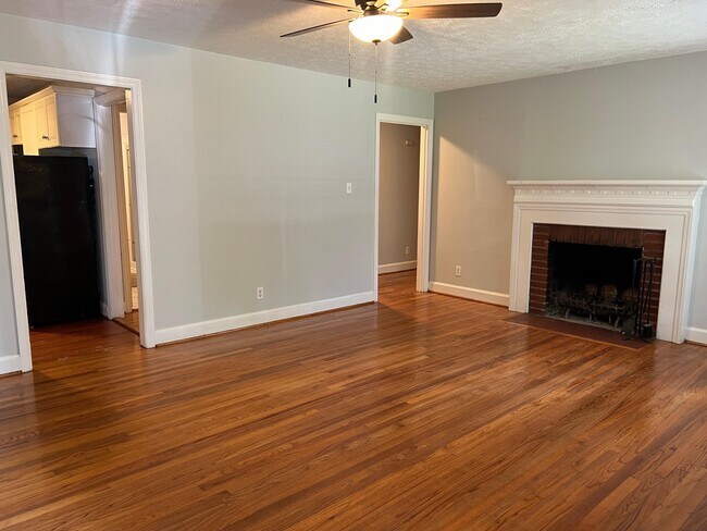 Foto del edificio - 317 Beaufort St SE