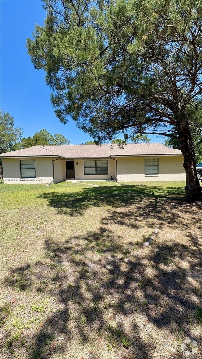 Building Photo - 8763 SW 205th Cir