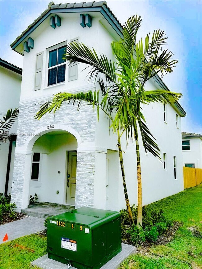Foto del edificio - 16301 SW 292nd St