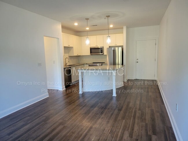 Building Photo - Beautiful One Bedroom Condo in East Atlanta!
