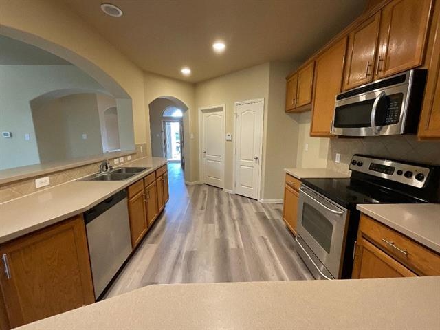 Foto del edificio - 14714 Crystal Lk Dr