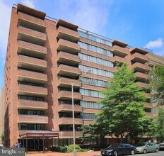 Building Photo - 1140 23rd St NW