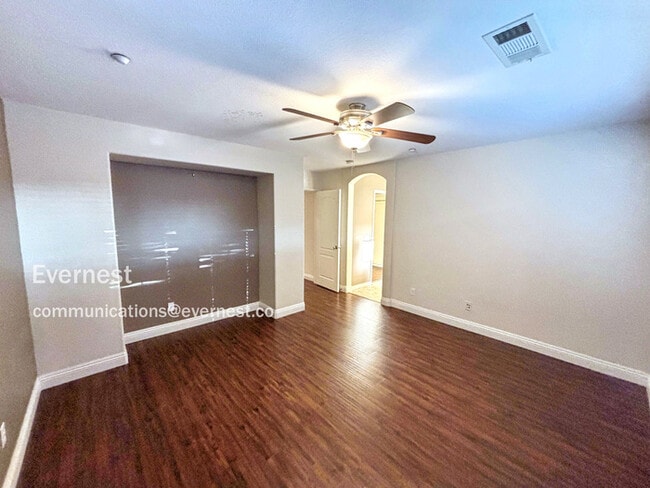 Building Photo - 10435 Whitcomb Way