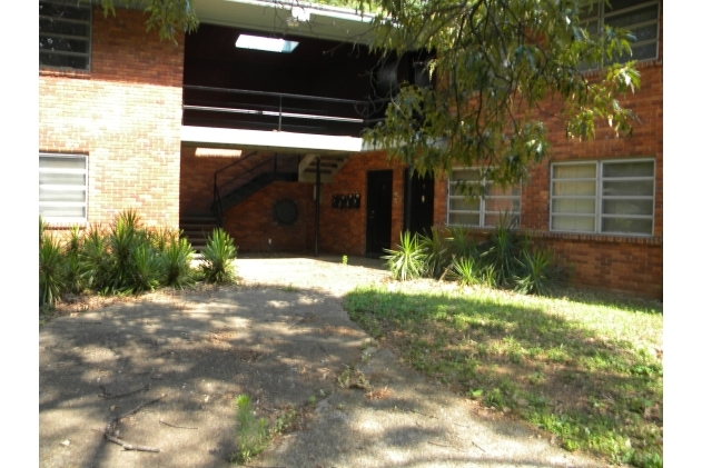 Foto del edificio - 1744 Lyle Ave