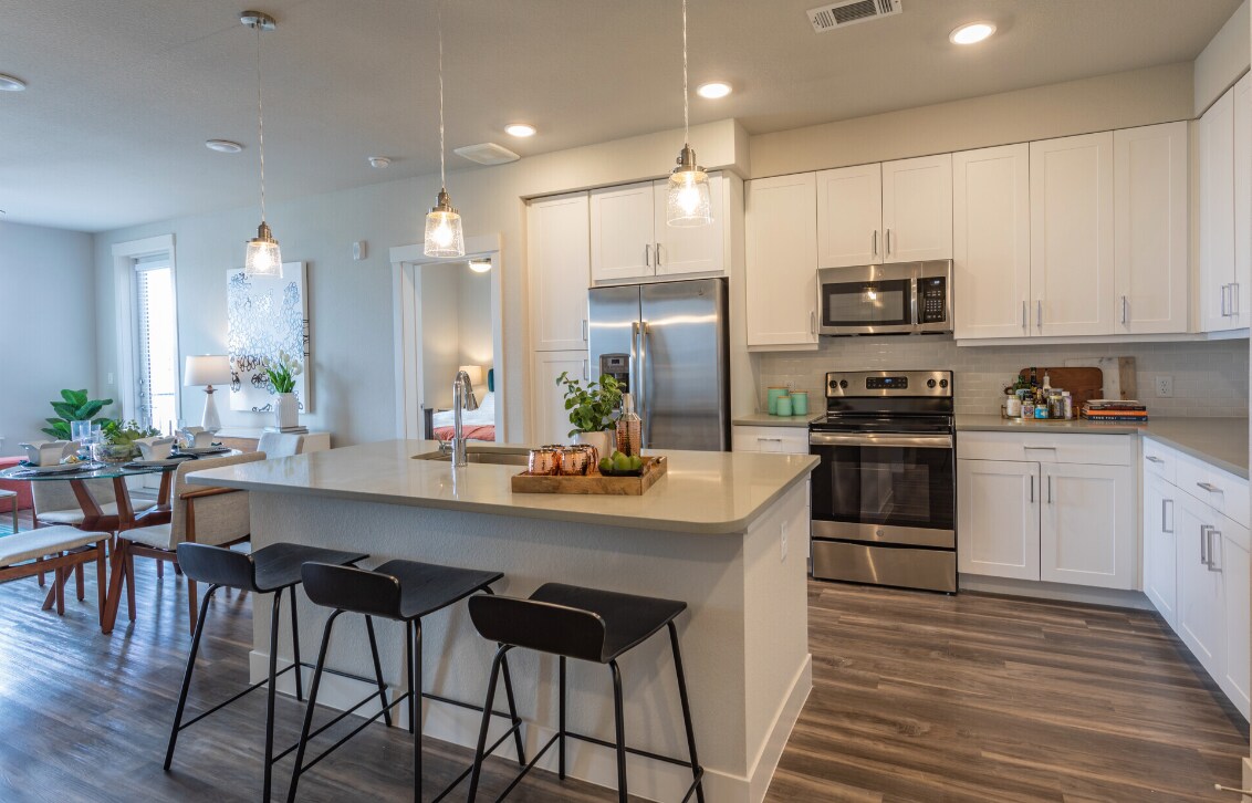 Foto principal - 1445 Lowell Blvd