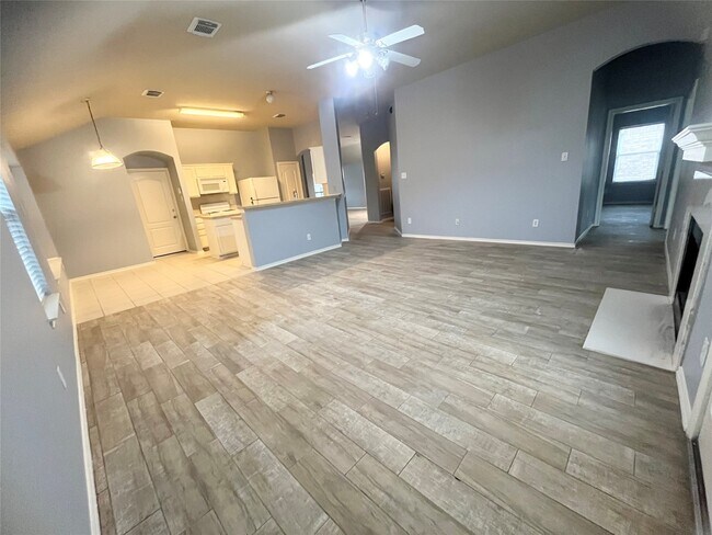 Foto del edificio - 20714 Cypress Green Ln