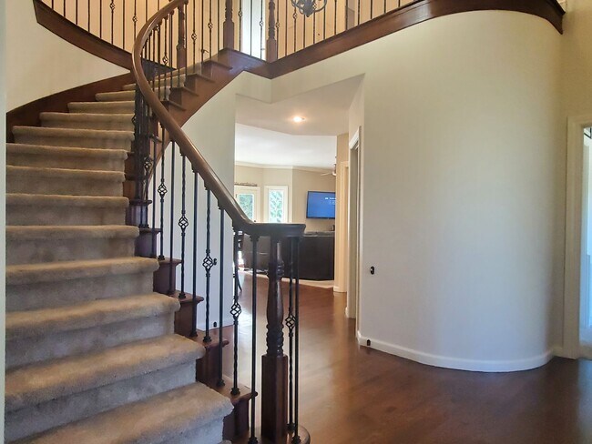 Foto del edificio - 1610 Chris Ln