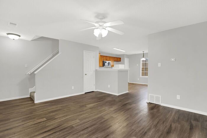 Primary Photo - Two Story 2-bd/ 1.5-ba Southaven Townhome ...