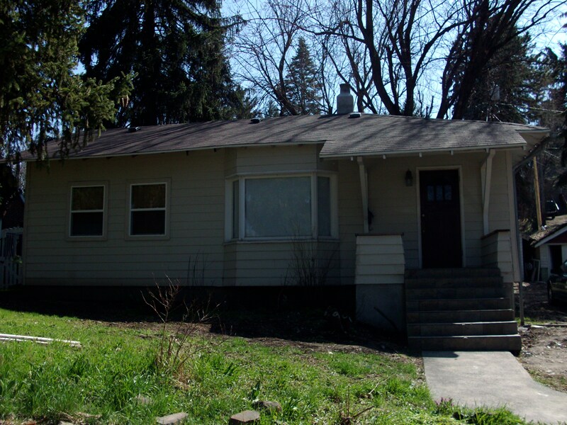 805 NE Michigan St, Pullman, WA 99163 House Rental in Pullman, WA