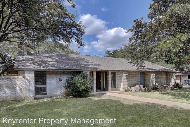 Building Photo - 4 br, 2.5 bath House - 12007 Mossbrook Cove