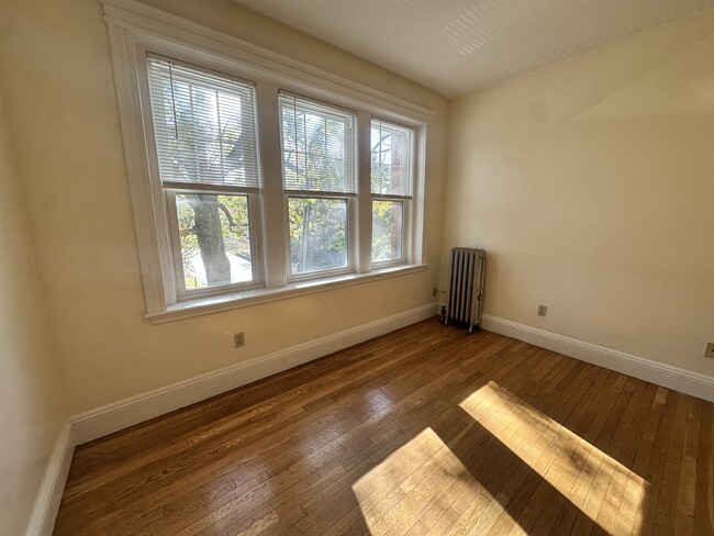 Building Photo - 43 Wendell St