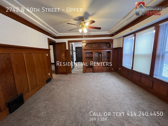 Building Photo - Charming 3 Bedroom Duplex with Modern Upda...