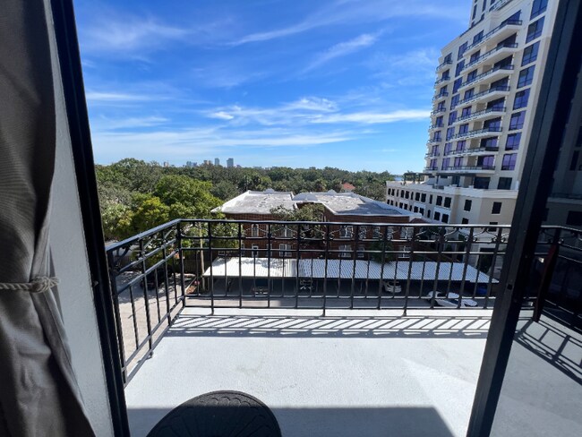 Foto del edificio - 2109 Bayshore Blvd