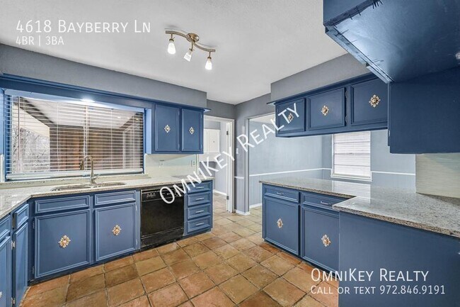 Foto del edificio - 4618 Bayberry Ln