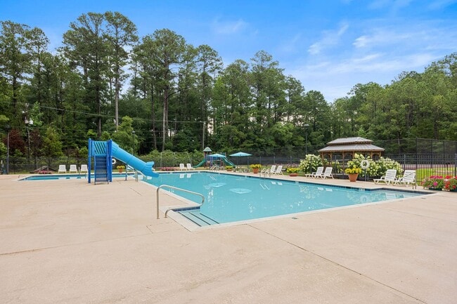 Swimming Pool - Shelton Mill Townhomes