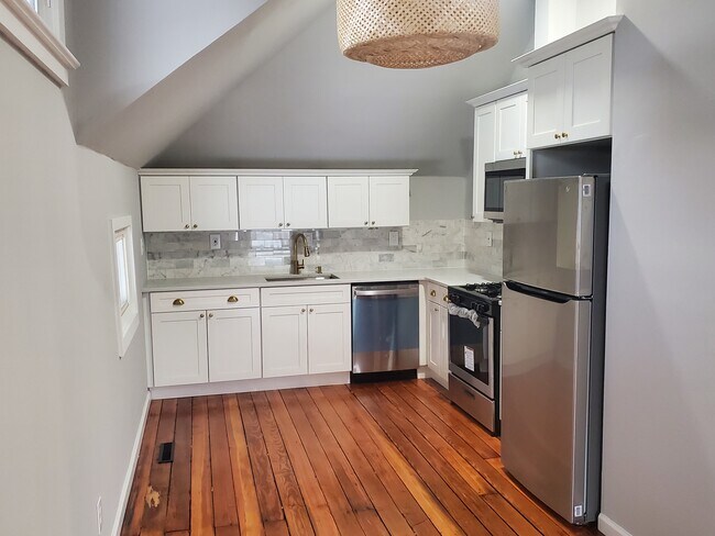 Kitchen - 69 Douglas Rd