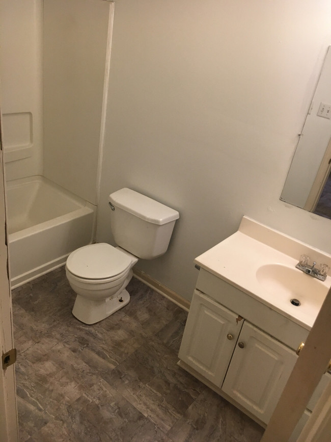 Foto del edificio - 1505 E 26th St
