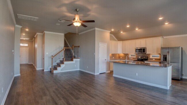 Building Photo - 1203 Amber Dawn Dr