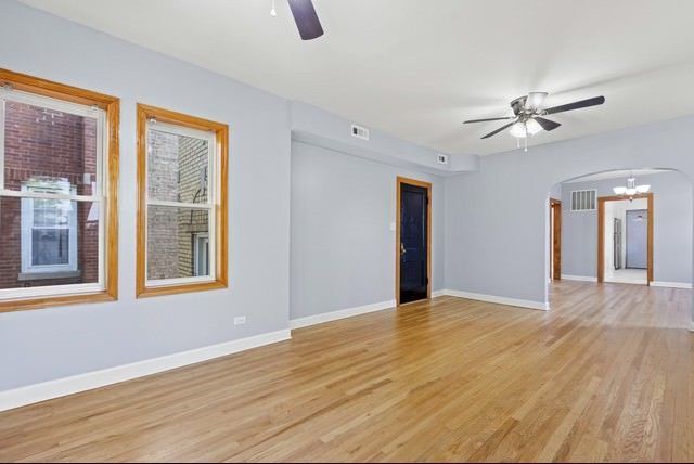 Building Photo - 5639 N Artesian Ave