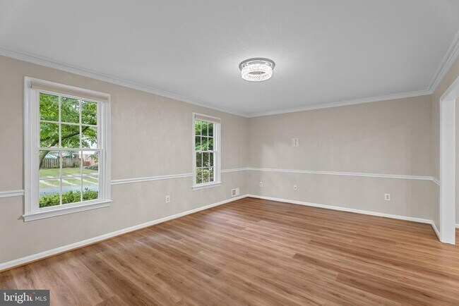 Building Photo - 16632 S Westland Dr