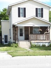 Building Photo - 284 Confederation St