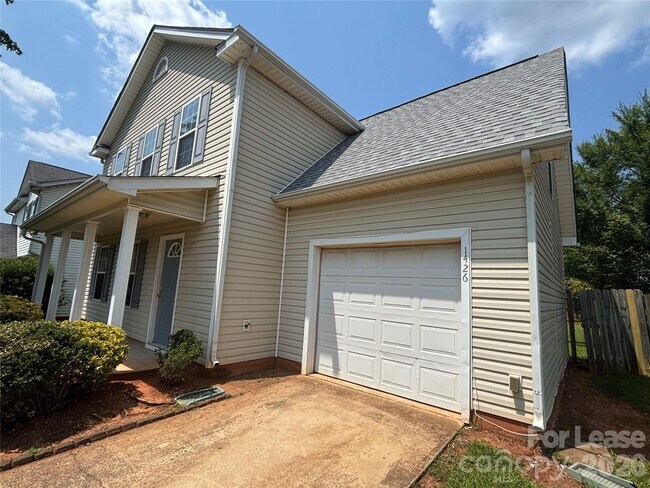 Building Photo - 1426 Peach Park Ln