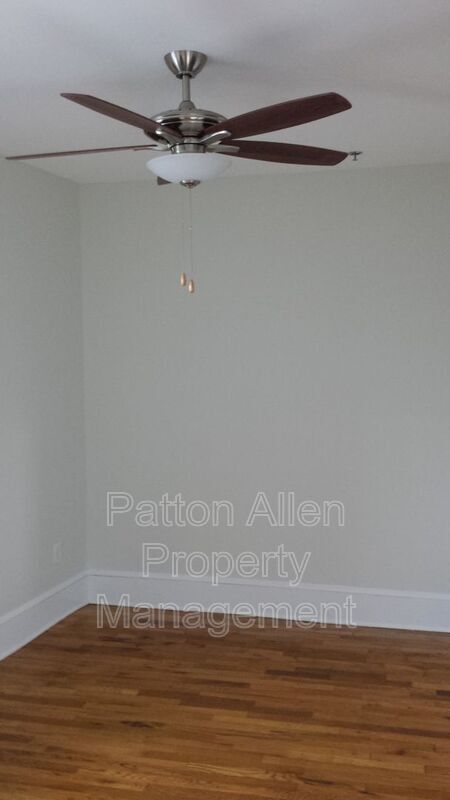Building Photo - 444 Haywood Rd