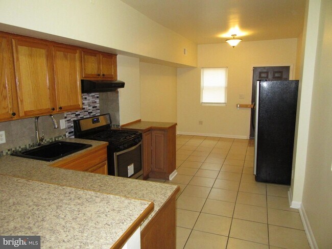 Foto del edificio - 2227 Pine St