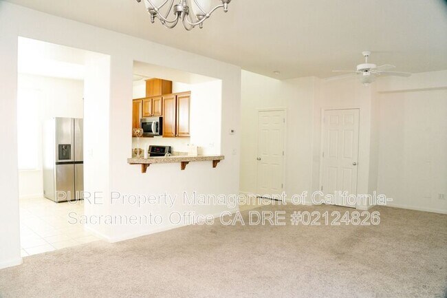 Foto del edificio - 4354 Mt Kisco Way