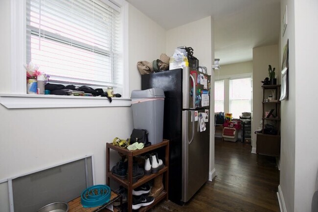 Foto del edificio - 3701 N Hoyne Ave