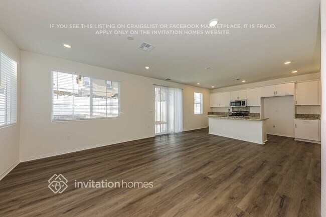 Foto del edificio - 2459 Gunner Ridge Way