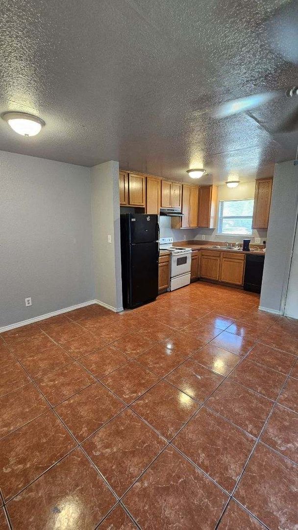 Foto del edificio - 3600-3602 Laughton St