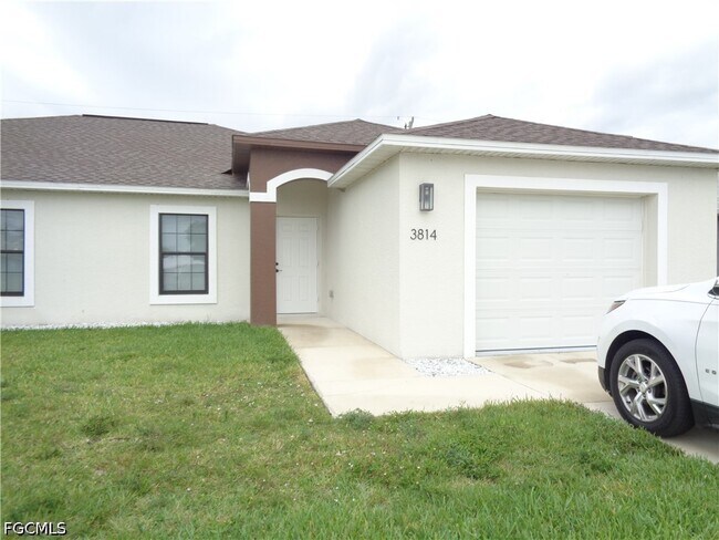 Foto del edificio - 3816 SW 15th Pl