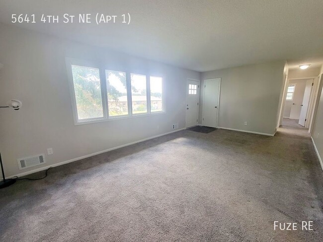 Foto del edificio - 5641 4th St NE