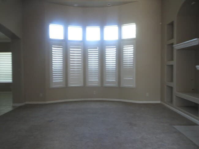 Foto del edificio - Semi-custom home at Buchanan Estates.