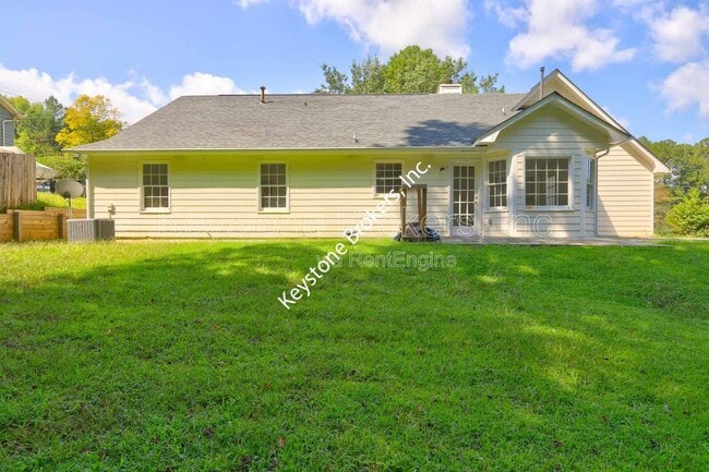 Photo - 9166 Tara Dr SW House