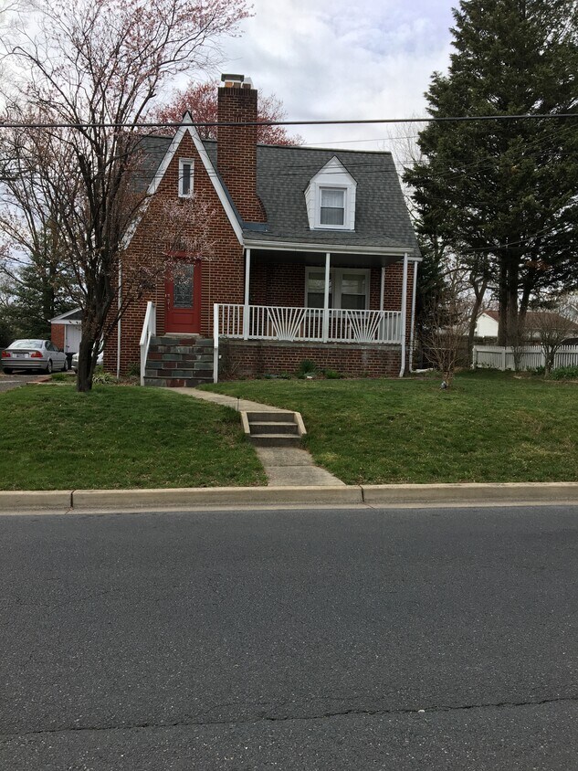 Primary Photo - 6012 Taylor Rd
