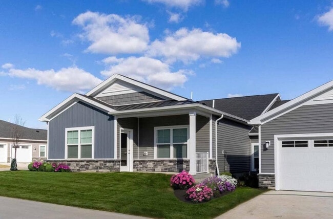 Building Photo - The Villas at Quarry Ridge