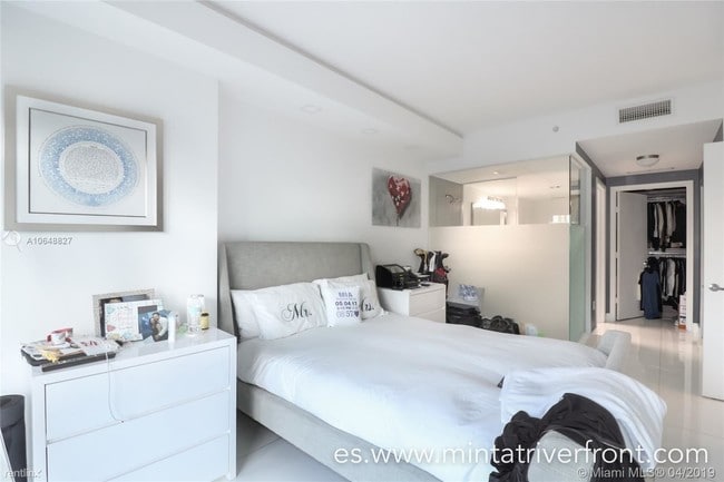 Building Photo - 3 br, 2.5 bath  - Mint Condo Brickell