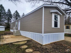 Building Photo - 112 Harold Dr