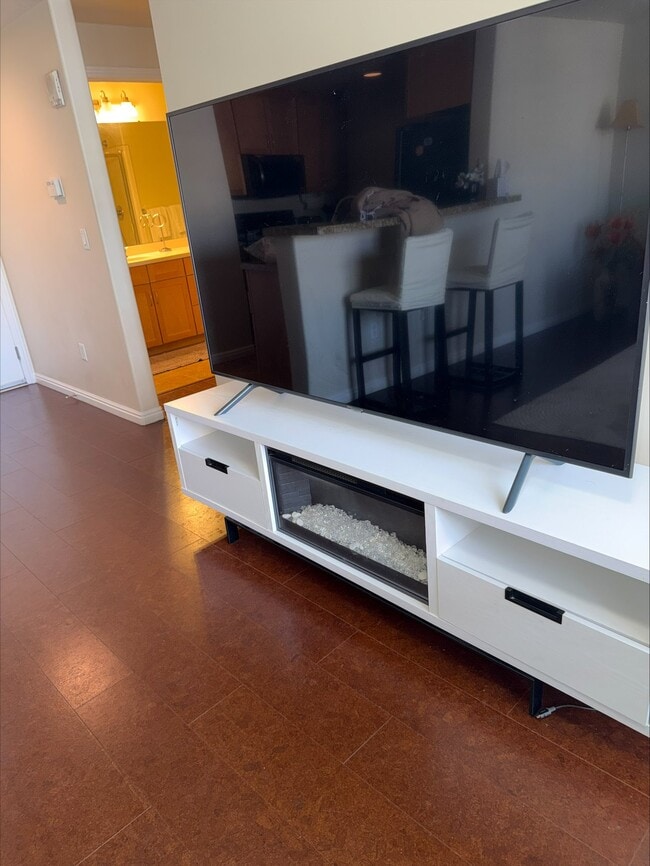 Building Photo - 5 S 500 W