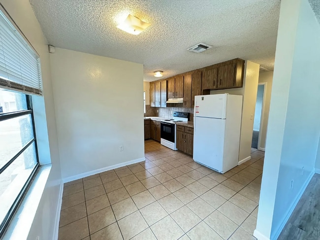 Building Photo - 1250 Josephine St