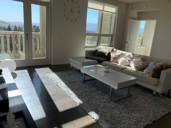 Foto principal - 1375 Lick Ave