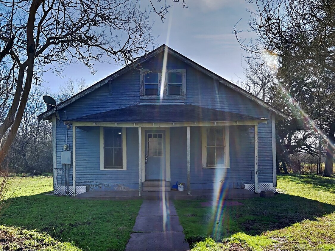 Primary Photo - 322 Mixville Rd
