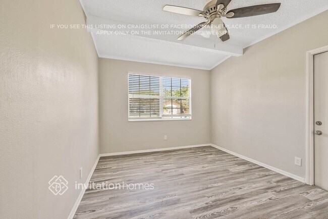 Foto del edificio - 174 Florida Pkwy