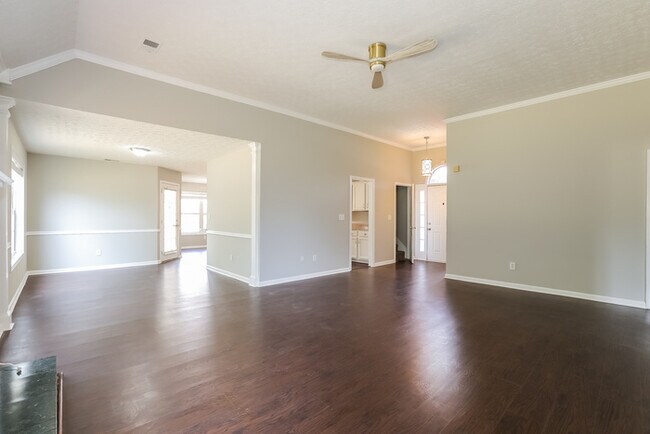 Foto del edificio - 1713 Old Dover Way SW