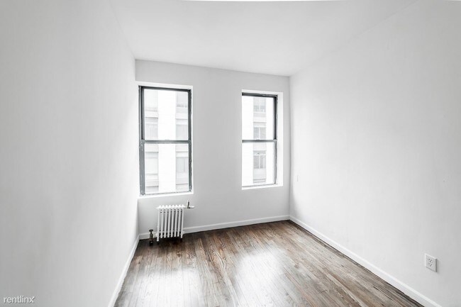 Building Photo - 1 br, 1 bath Apartment - 8 Park Ave