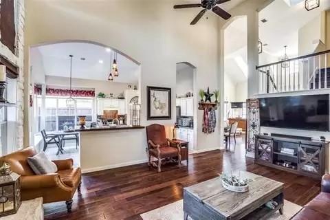 Building Photo - 3609 Ironstone Dr