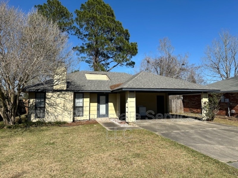 Primary Photo - 106 Longfellow Dr