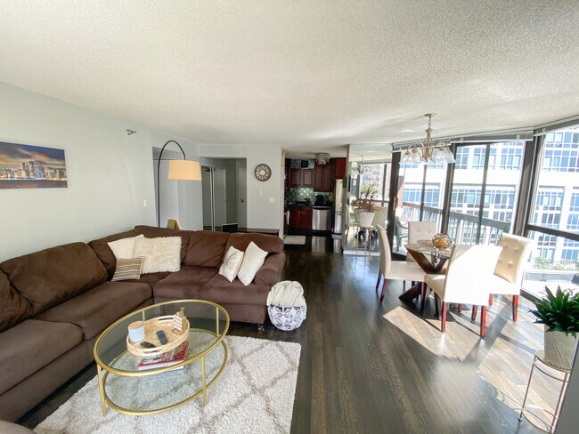 Foto del edificio - 33 W Delaware Pl